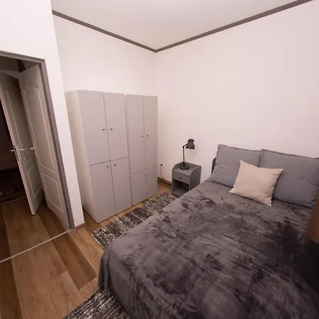 Apartment Szalamandra Vendeghaz